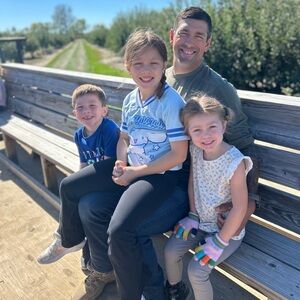 Meet your Posher, Denny